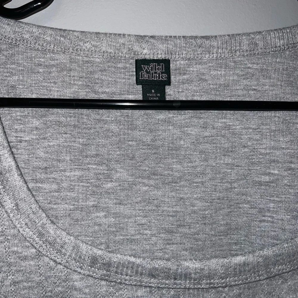 NWOT Wild Fable Long Sleeve Crop Top - Picture 2 of 5